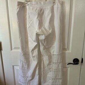 Chic White Lace-Trimmed Cotton Wide Leg Pants